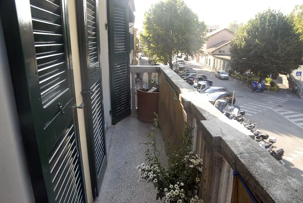 Rubino Apartment Levanto Italien